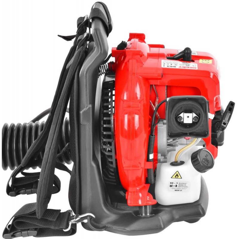 Motorový fukár - HECHT 943