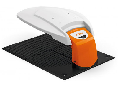 AIP 602 - Slnečná clona