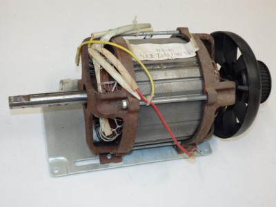 Motor