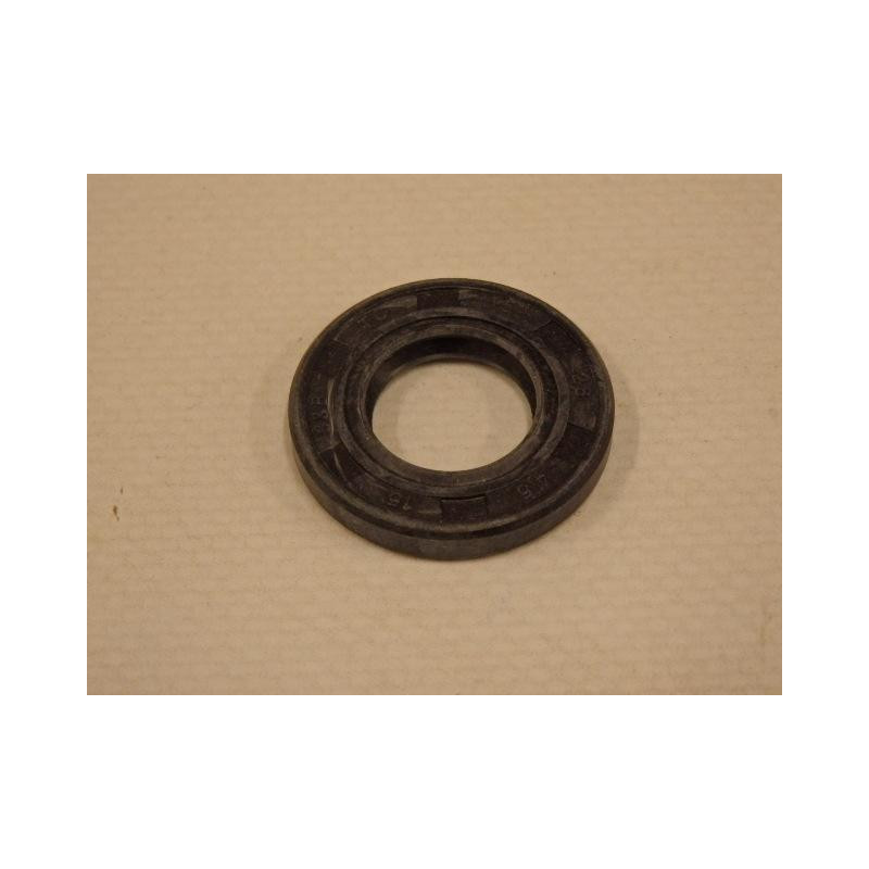 Gufero 15x28x4,5 YD45.01.00.09-00