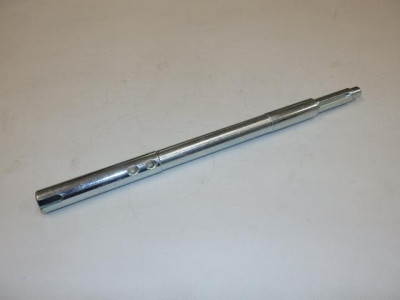 Hřídel převodovky pr.20x330 mm - 2 díry