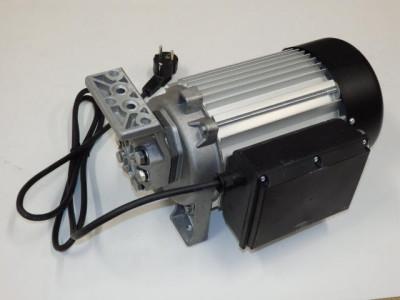 Motor
