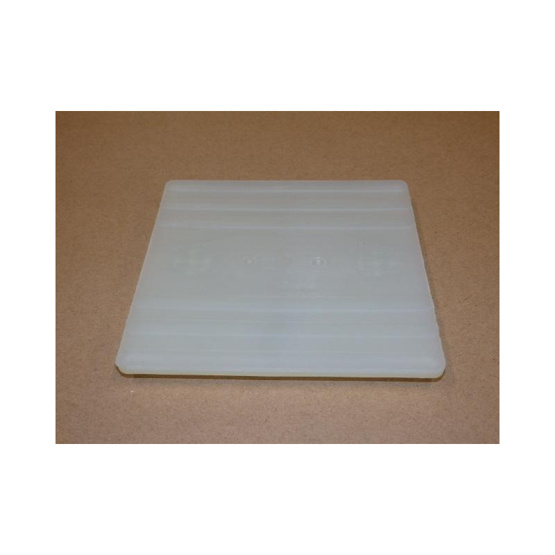 Plastový pás 120x118 mm