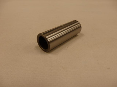 Pístní čep pr.18x54