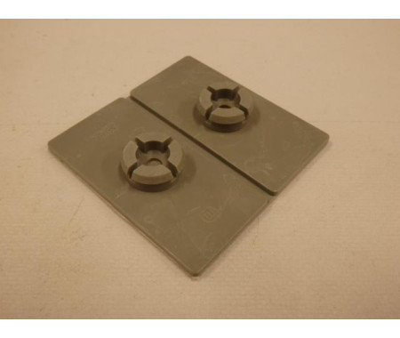 Plastic Insert 2