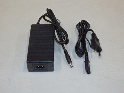 Nabíječka H10M 42V-1,5A