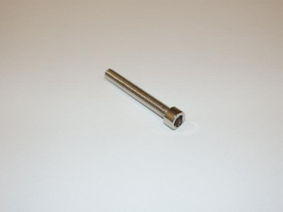 Šroub M6x45mm
