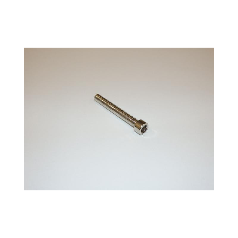 Šroub M6x45mm