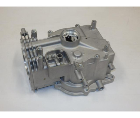 Blok motoru - 50Y821N000000