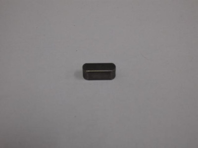 Klínek 6x6x16 mm