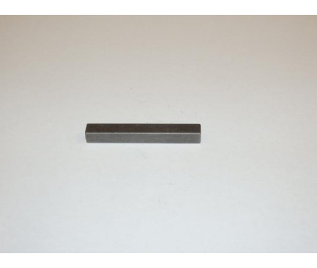 Klínek 5x5x38mm