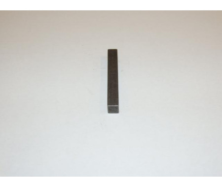 Klínek 5x5x38mm