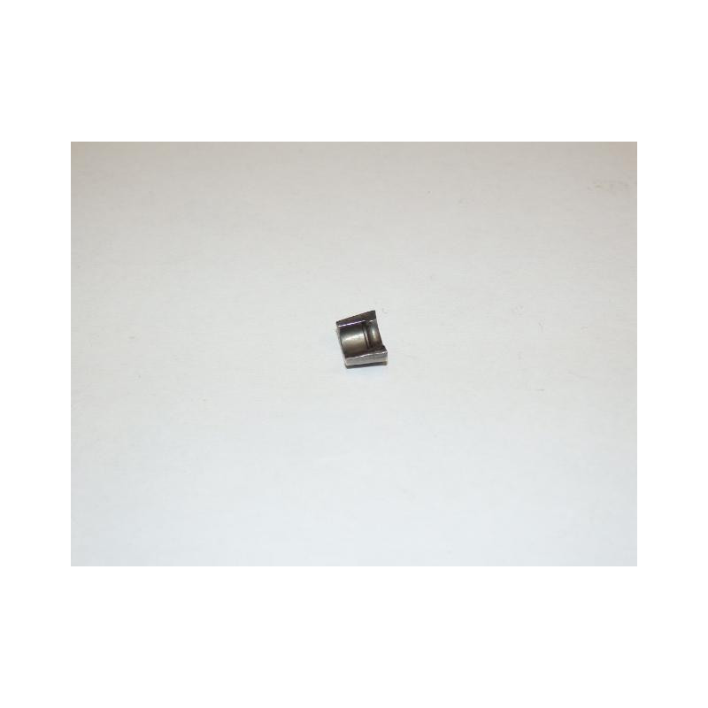 Locker valve