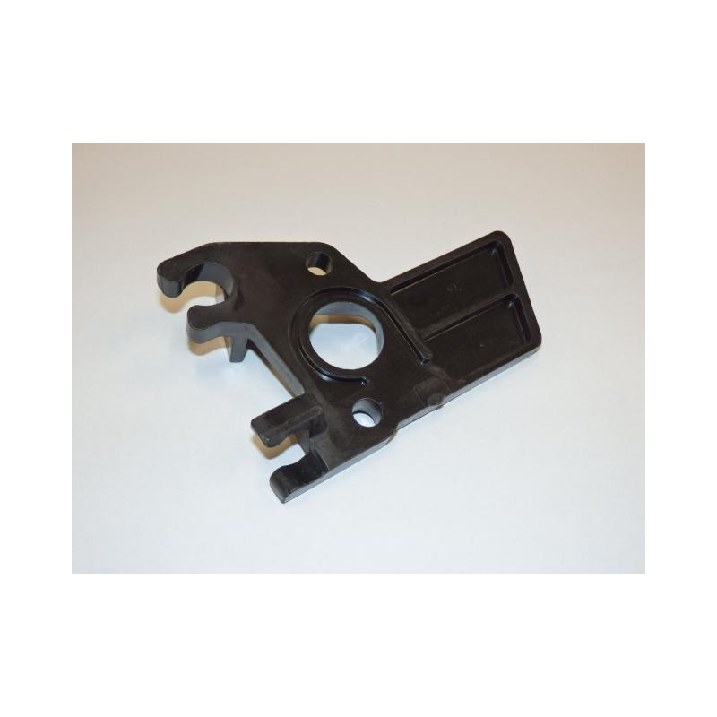 Plate carburetor insulator