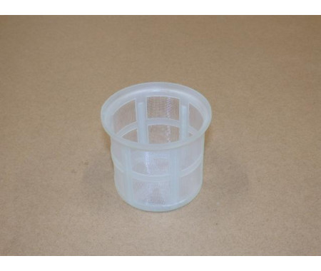 Strainer fuel