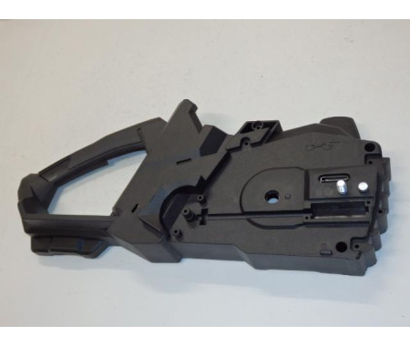 Right casing