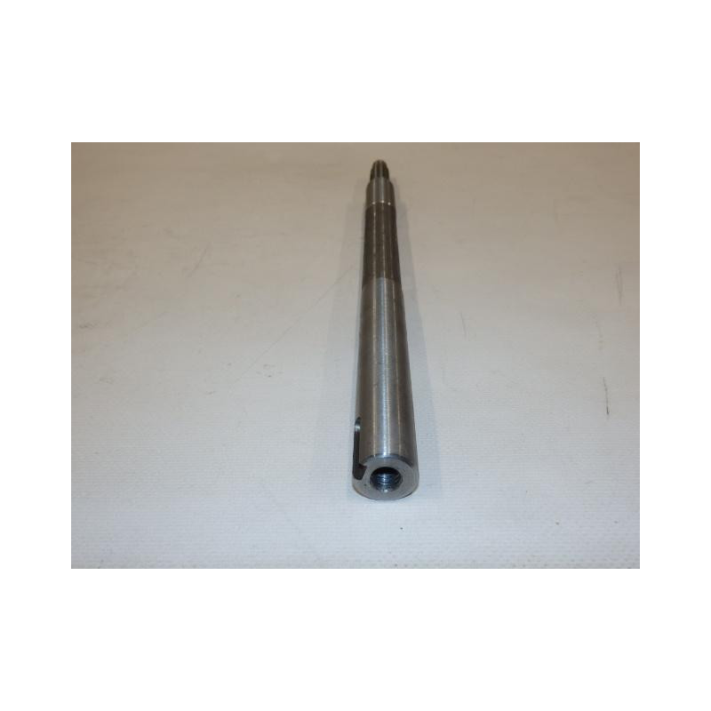Hřídel převodovky pr.20x335 mm - 3 díry