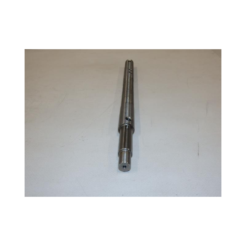 Hřídel převodovky pr.20x335 mm - 3 díry