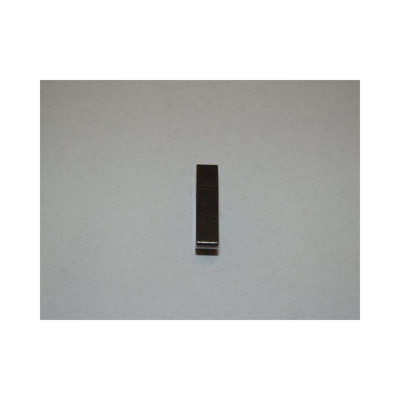 Klínek klik. hřídele půlkulatý 18x7,5x4 - W91G0000000