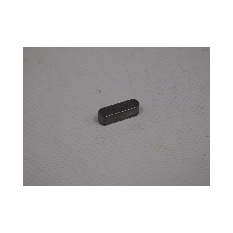 Klínek 6x6x20 mm