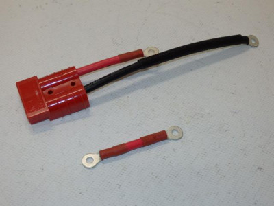 Výstupní kabel baterie