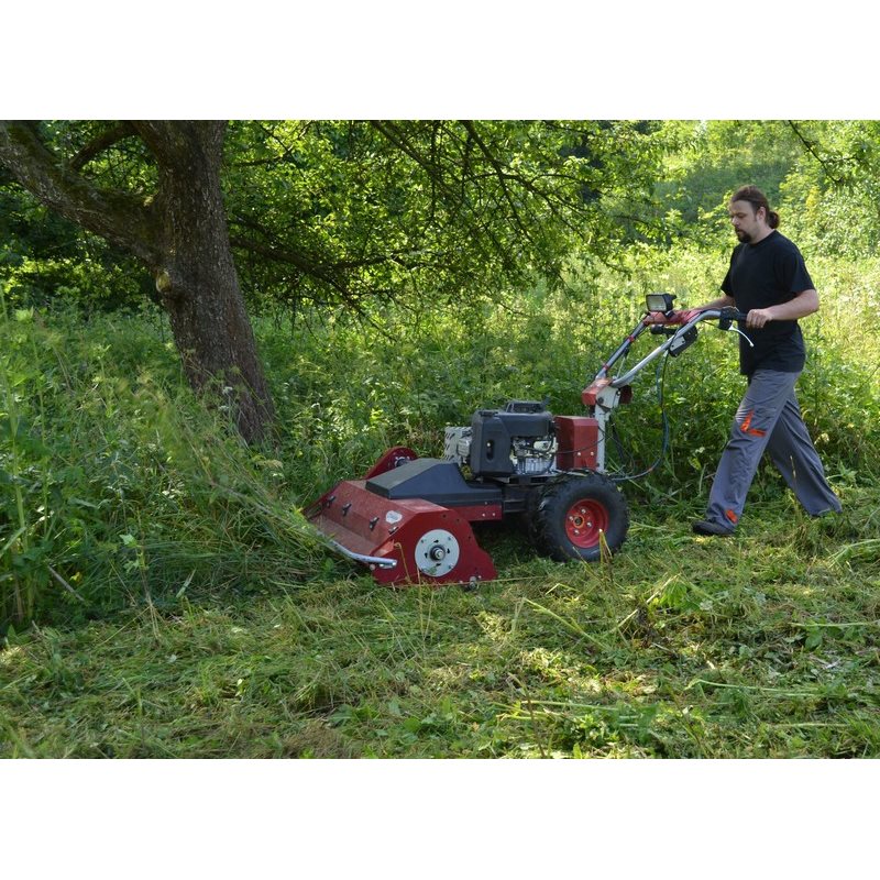Pohonná jednotka Panter FD3-500 s cepákovým mulčovačom MC100